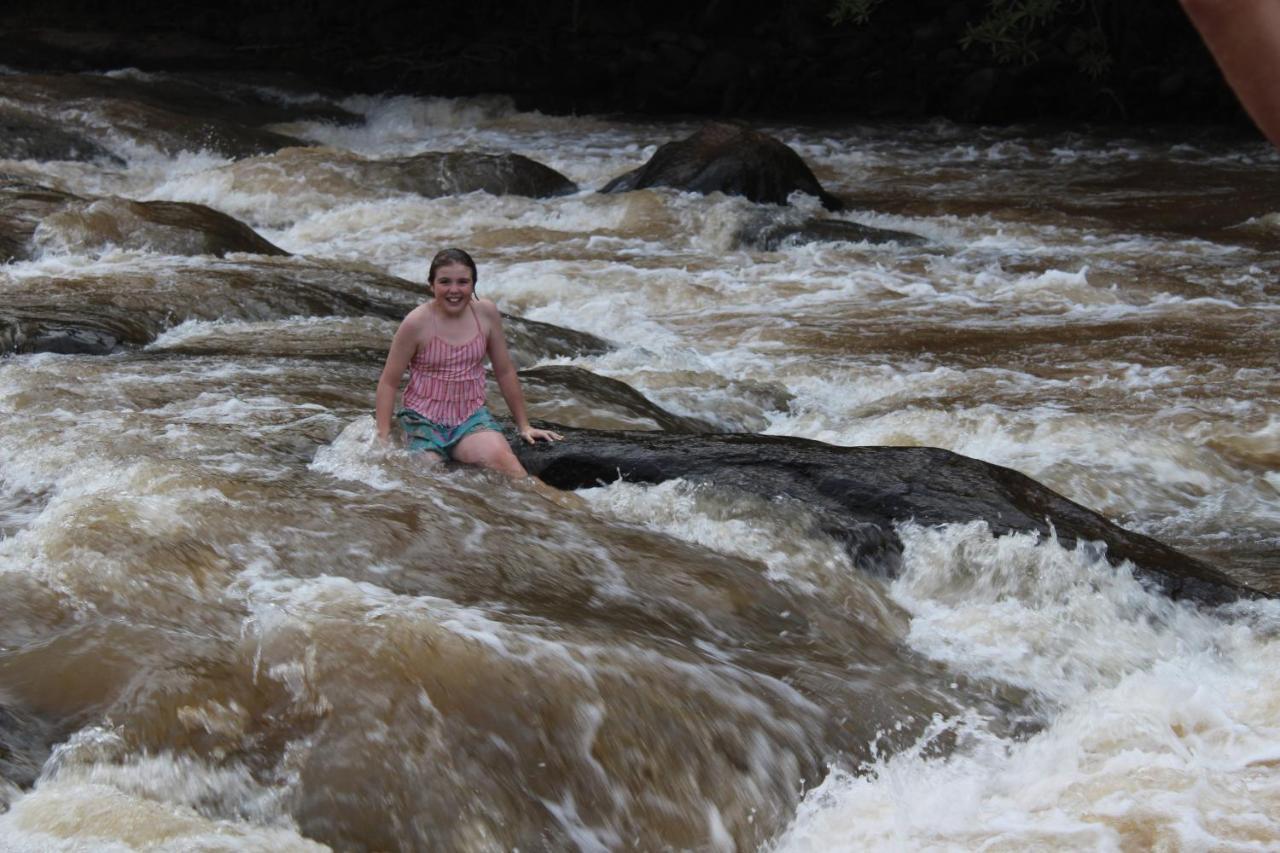 Lions Rock Rapids - Lodge Hazyview Esterno foto