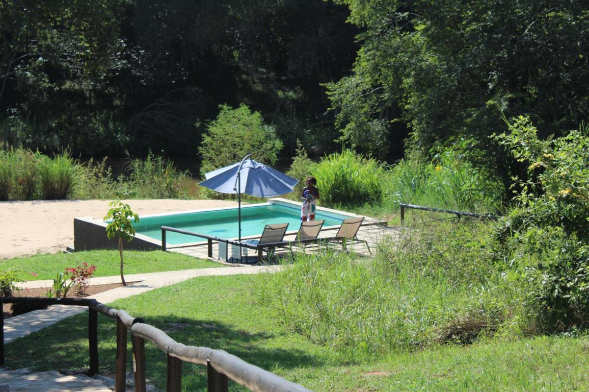 Lions Rock Rapids - Lodge Hazyview Esterno foto